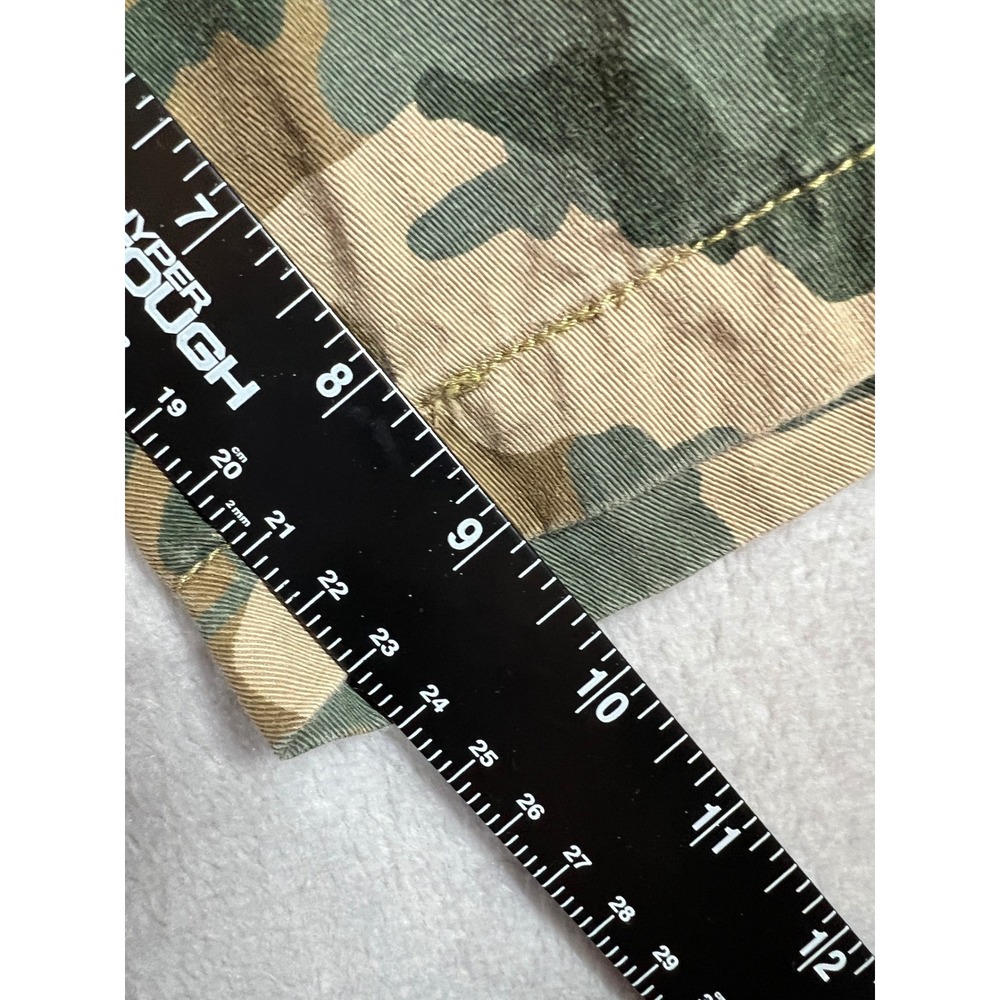 Levis Mens Camo Cargo Shorts Green Tan Brown Size 32 Utility Outdoor - Picture 8 of 8